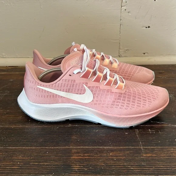 Nike Air Zoom Pegasus 37 Women’s 11 - Picture 1 of 7